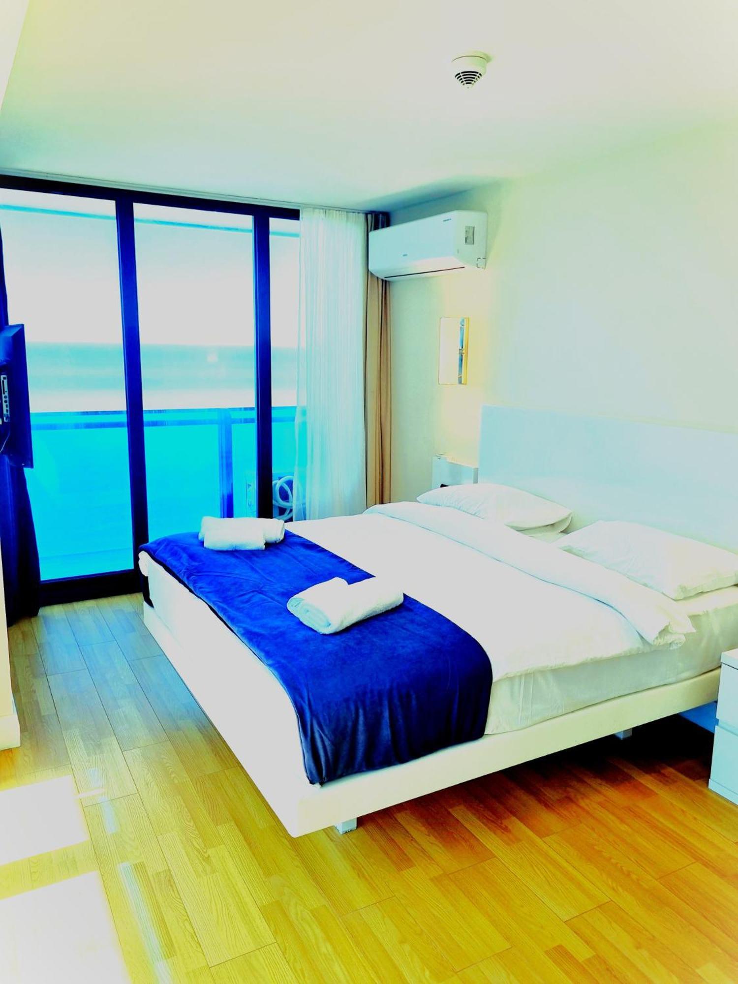 Orbi City A D Apartment Batumi Exterior foto